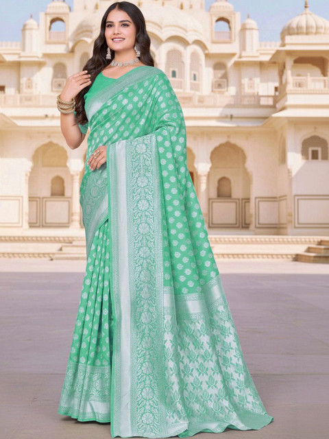 FABLAND Woven Design Zari Silk Blend Kanjeevaram Saree - Image 2