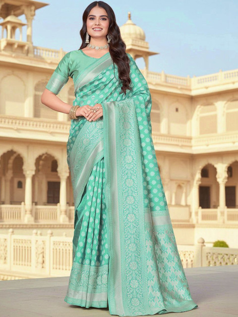 FABLAND Woven Design Zari Silk Blend Kanjeevaram Saree
