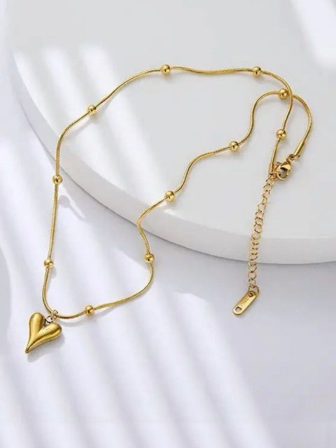 Samridhi DC Necklace