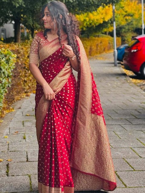 URUFASHIONMART Ethnic Motifs Zari Art Silk Heavy Work Banarasi Saree