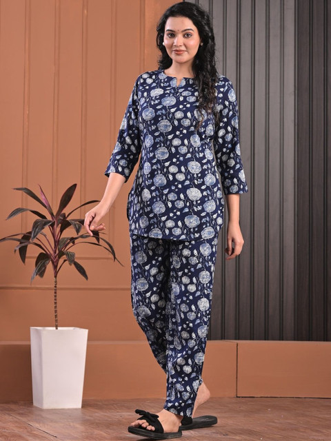 MISS REKHA Women Printed Night suit