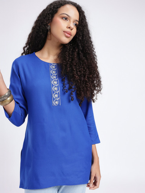 Anouk Rustic Floral Embroidered Republic Day Kurti