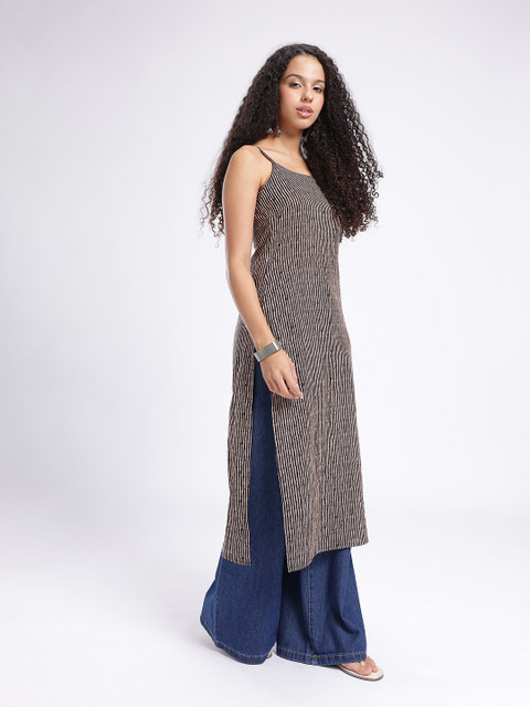 fusion by glitchez Striped Sleeveless Kurta - Image 6