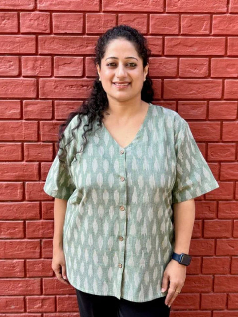 SHRIYANI Women Ikkat Print V-Neck A-Line Cotton Top