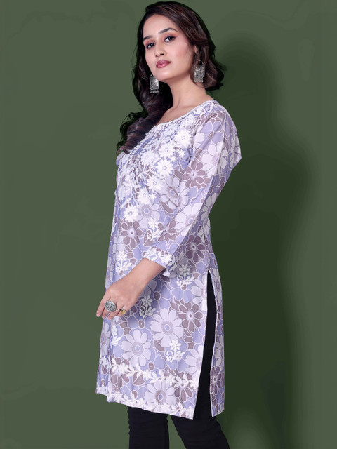 RUDRA LIFESTYLE Women Floral Embroidered Chikankari Floral Kurta - Image 2