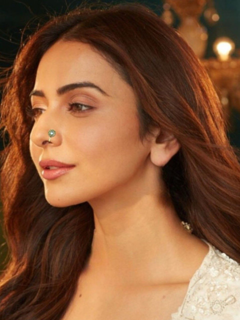 AccessHer Gold-Plated Artificial Stones and Beads Stud Nosepin - Image 3