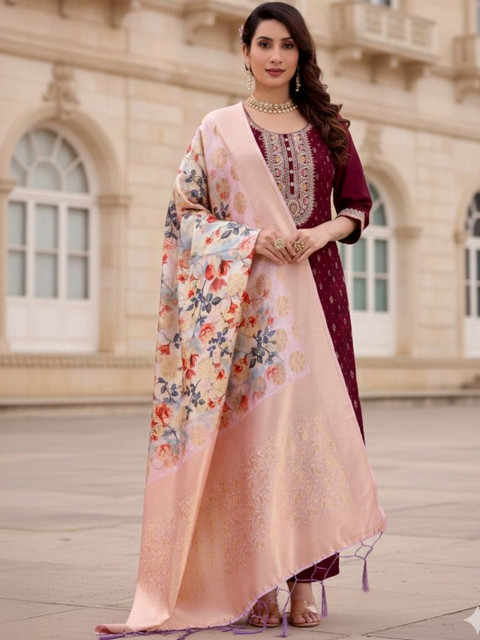 YUGAVEERAA Ethnic Motifs Woven Design Dupatta