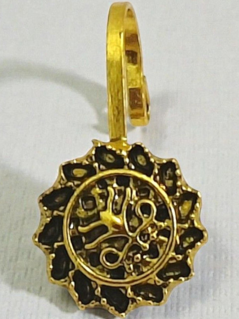 AccessHer Gold-Plated Artificial Stones and Beads Stud Nosepin