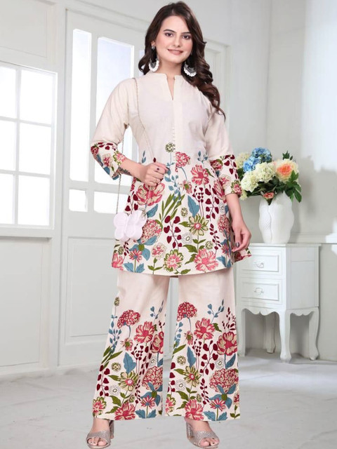 Altecia Women Printed Tunic with Palazzos - Image 5