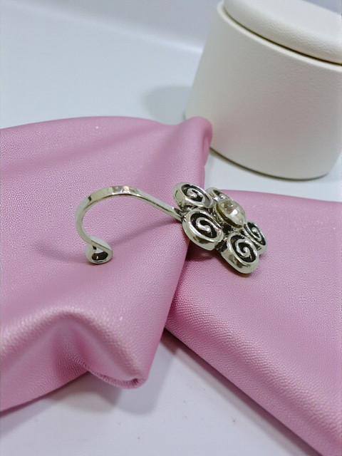 AccessHer Silver-Plated Artificial Stones and Beads Stud Nosepin - Image 6