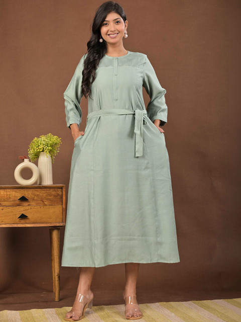 Meeranshi A-Line Midi Dress