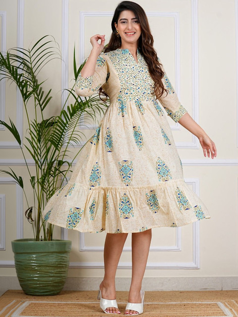 UNIBLISS Women Floral Printed Thread Work Anarkali Kurta