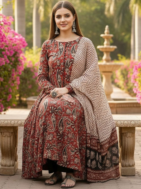 ARADHNA Women Ethnic Motifs Printed Panelled Kurta with Trousers & With Dupatta - Image 7
