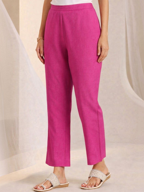 Maadwara Women Regular Kurta with Trousers & With Dupatta - Image 4