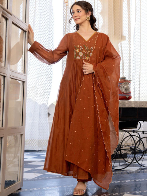 Keitra Women Floral Embroidered Panelled Kurta with Trousers & With Dupatta - Image 4