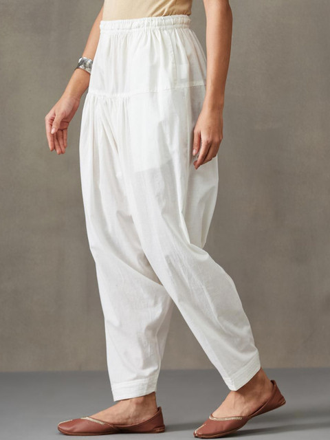 Fabindia Fabnu Offwhite Cotton Salwar