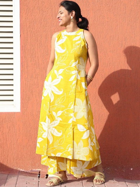 Keitra Women Floral Printed Regular Pure Cotton Kurta with Palazzos