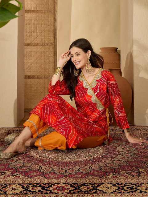 Youthnic Women Bandhani Printed Regular Patchwork Kurta with Salwar