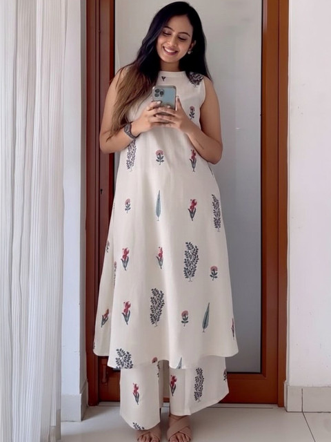 Keitra Women Floral Printed Regular Pure Cotton Kurta with Palazzos