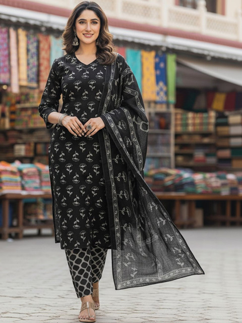 PITRIS Women Ethnic Motifs Printed Regular Kurta with Trousers & With Dupatta
