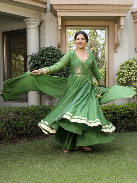 KALINI Solid Dupatta with Lace Border