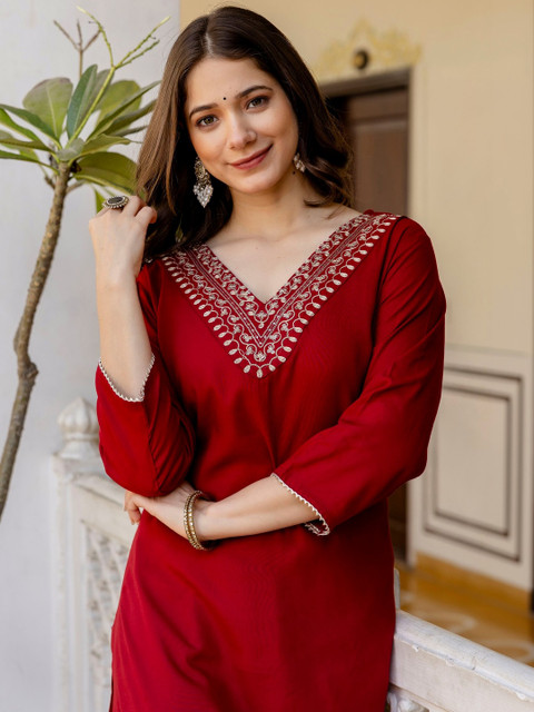 Pjyot by surhi Women Embroidered Thread Work Kurta - Image 6