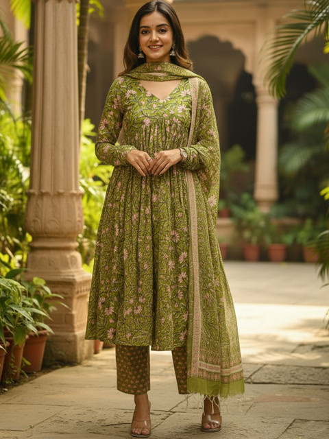 ARADHNA Women Floral Printed Regular Kurta with Trousers & With Dupatta - Image 4