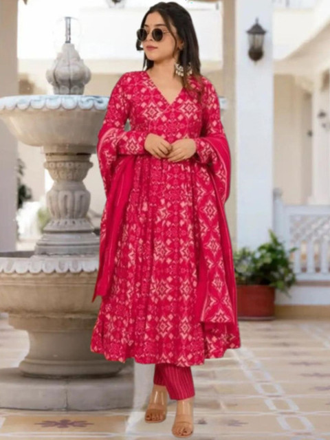 Pravik Women Ethnic Motifs Printed Panelled Kurta with Trousers & With Dupatta