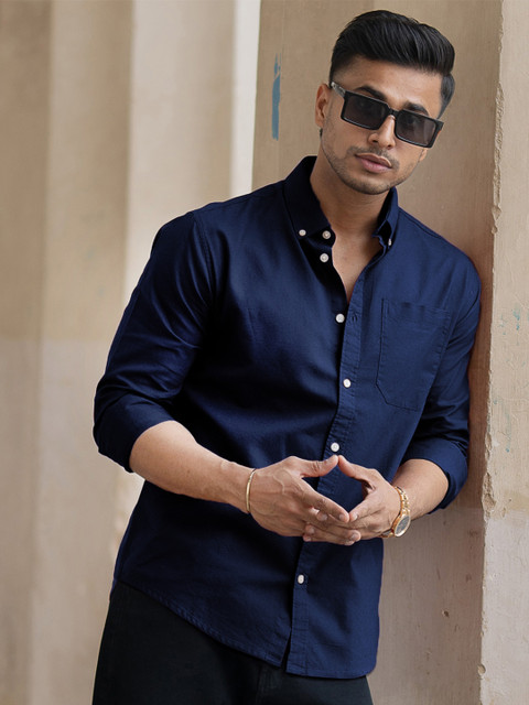 Powerlook Men Button-Down Collar Solid Cotton Casual Shirt