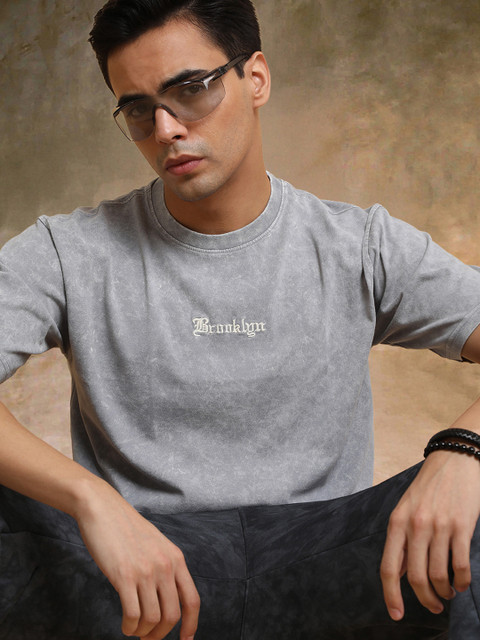 Maniac Men Abstract Printed Round Neck Cotton Oversized T-shirt