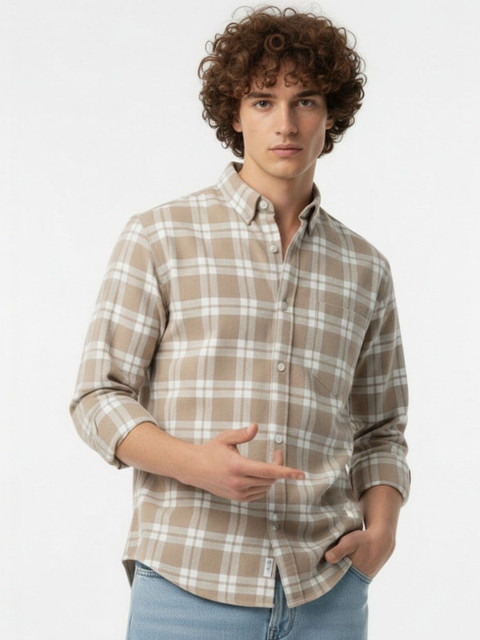 glitchez Men Classic Checked Casual Shirt