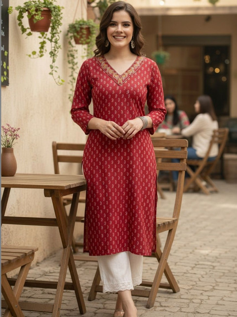 Pjyot by surhi Women Ethnic Motifs Printed Thread Work Kurta - Image 2