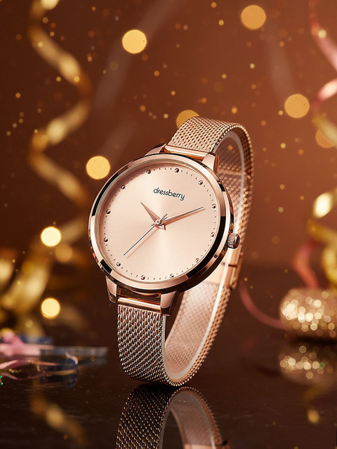 DressBerry Women Dial & Stainless Steel Bracelet Style Straps Analogue Watch DB-SS25-7D