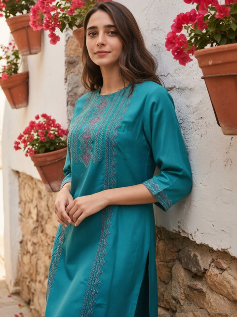 Rangita Women Ethnic Motifs Embroidered Thread Work Kurta - Image 3