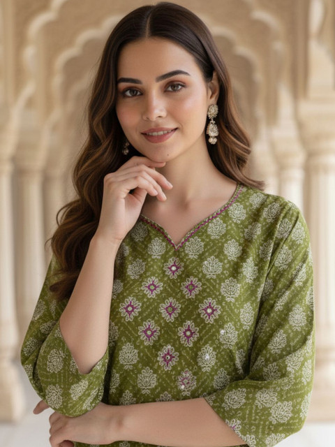 OZIA Ethnic Motifs Printed V-Neck Pure Cotton Kurti