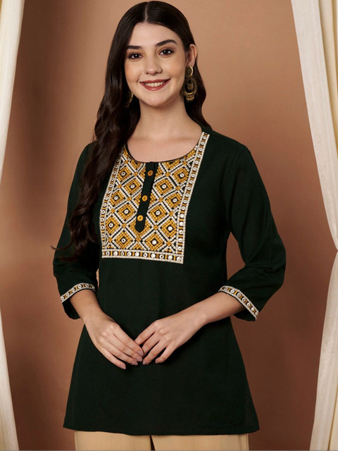 RANGMAYEE Geometric Embroidered Thread Work Pure Cotton Thread Work Kurti