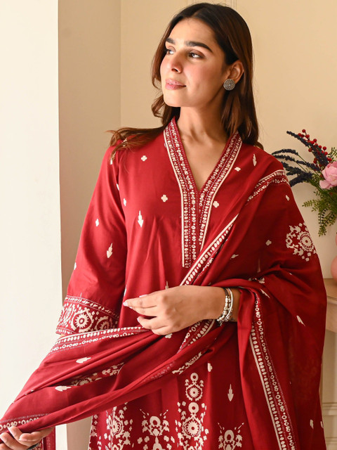 SURUKH Women Ethnic Motifs Printed Regular Kurta with Trousers & With Dupatta - Image 2