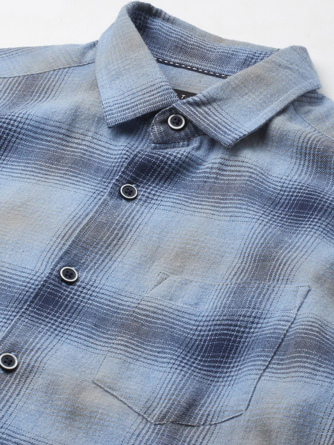 VASTRADO Men Classic Fit Spread Collar Checked Cotton Casual Shirt - Image 2