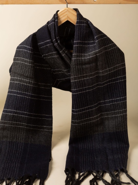 KUSVAA Unisex Striped Nayak Woolen Muffler