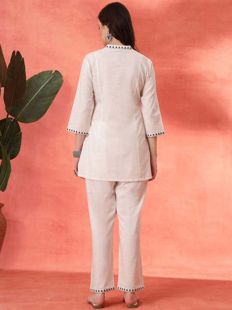 Nayam By Lakshita Floral Embroidered Thread Work Cotton Tunic and Trouser - Image 6