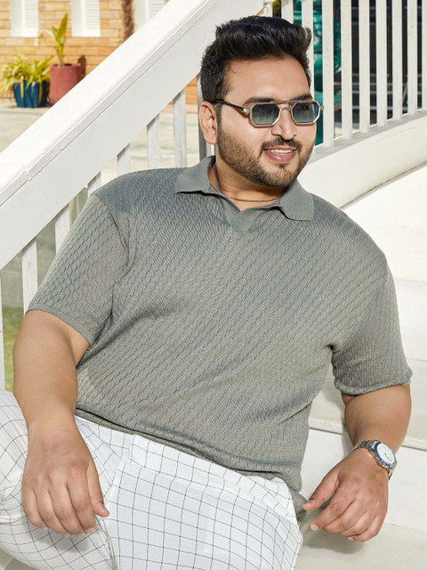Instafab Plus Men Plus Size Self Design Polo Collar Cotton T-shirt - Image 3