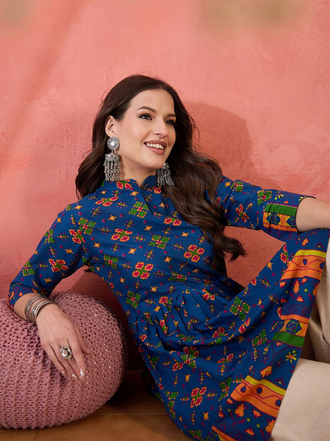 Sangria Printed Pure Cotton Tops