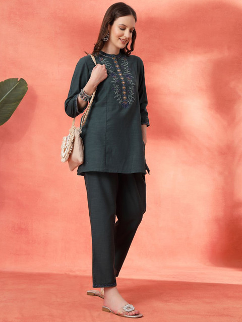 Nayam By Lakshita Floral Embroidered Mirror Work Cotton Tunic with Trouser - Image 6