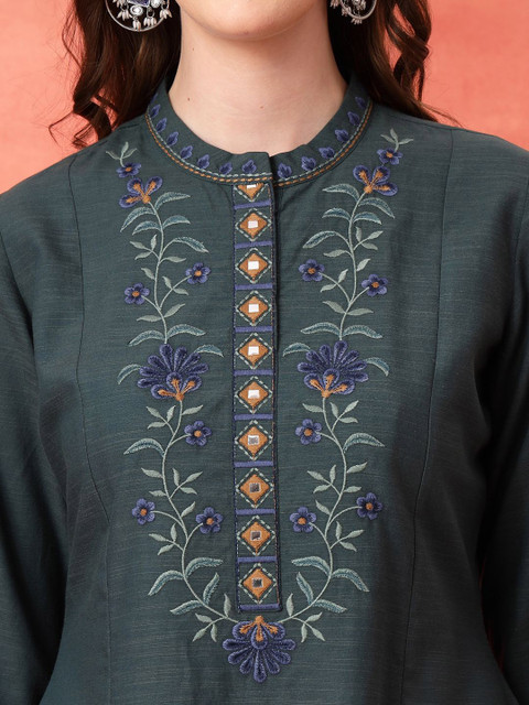 Nayam By Lakshita Floral Embroidered Mirror Work Cotton Tunic with Trouser - Image 2