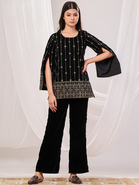Futra Gabha Floral Embroidered Flared Sleeves Velvet Top With Trousers