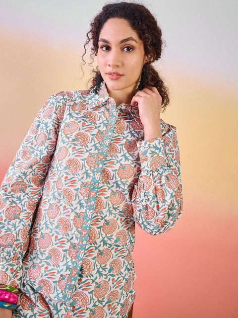 Sangria Floral Printed Cotton Shirt With Trousers - Image 2