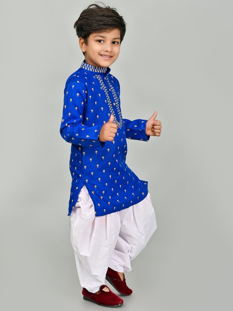 Cae Boys Floral Printed Mandarin Collar Thread Work Straight Kurta With Patiala - Image 3