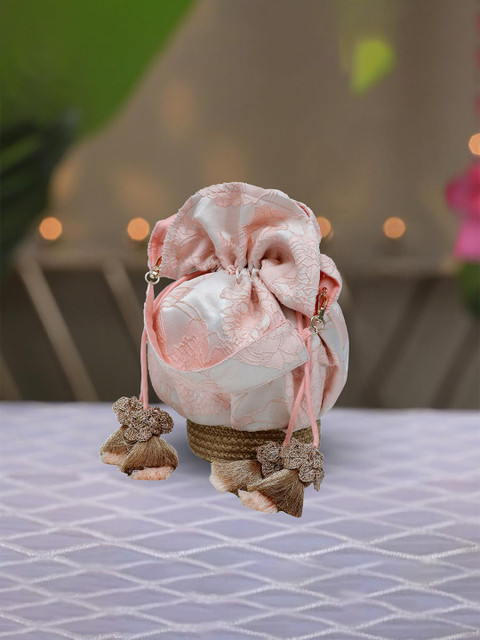 ARIYA Embroidered Wrist Loop Potli