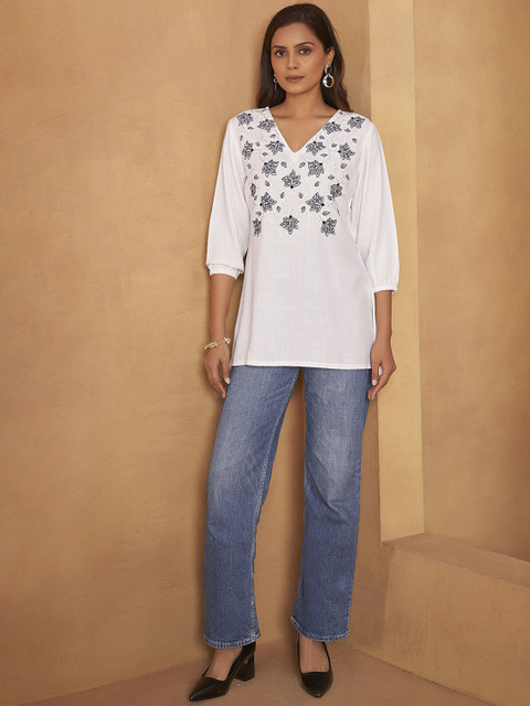 Anouk Floral Embroidered V-Neck Liva Short Kurti