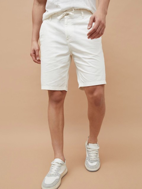 CODE by Lifestyle Men Mid-Rise Cotton Shorts